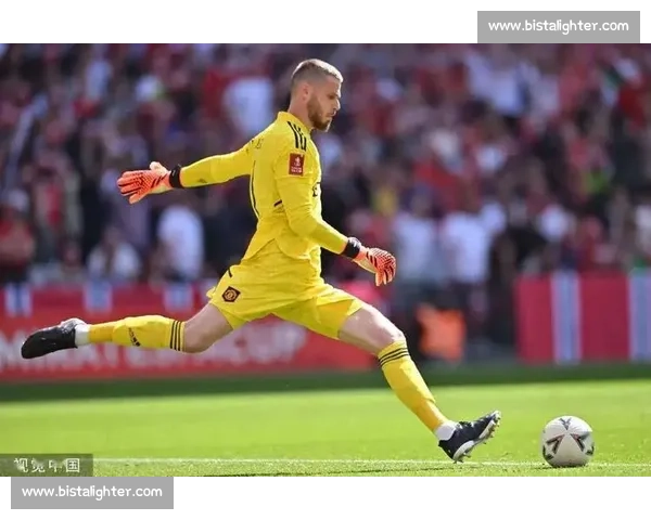 巴黎两年豪掷近亿欧:俄罗斯门神 + 乌克兰铁卫重塑冠军防线